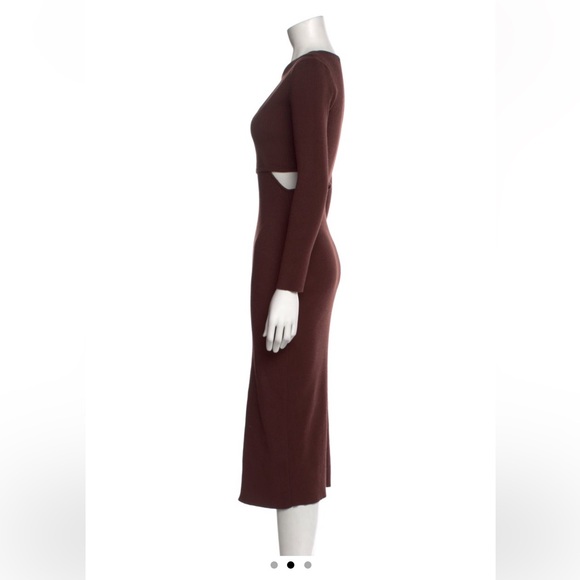 ASTR Sheath Long Sleeve Burgundy Dress in Small - Picture 2 of 3